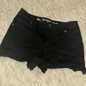 Girl’s Cat & Jack Black Jean Shorts